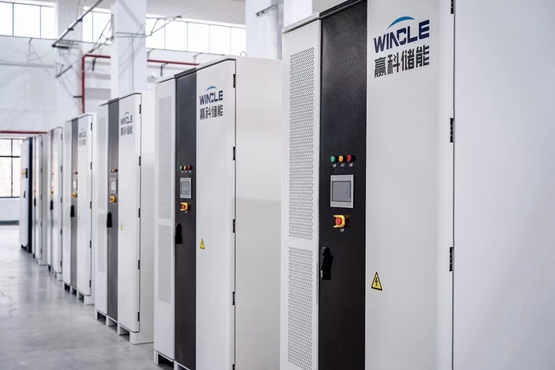 258kwh エスキャビネット 企業用バックアップ電源 IEC62619 15年保証付き